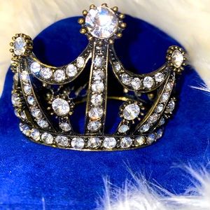 Fit for a Queen 👑